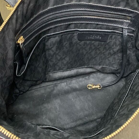 Michael Kors Charlotte Large Saffiano Leather Top-Zip Tote Purse Gold Hardware - Picture 9 of 16